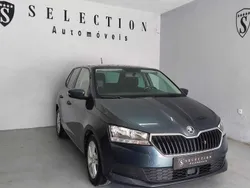 Cinzento Usado 2021 Skoda Fabia Citadino | € 12.500 (Bom preço)