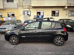 Usado 2011 Renault Clio II Sedan | € 4.000 (Bom preço)