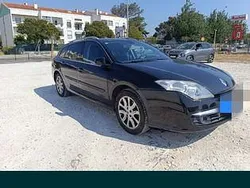 Usado 2009 Renault Laguna III Sedan | € 5.500