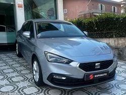 Cinza Usado 2022 Seat Leon Style Citadino | € 19.450 (Preço justo)