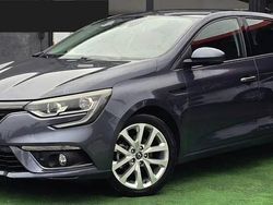 Cinzento Usado 2016 Renault Mégane III | € 13.900 (Preço elevado)