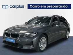 Cinza Usado 2022 BMW 320e Carrinha | € 37.500 (Preço justo)