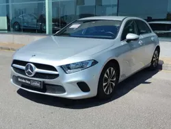 Prata iridium Usado 2022 Mercedes A200 Style Citadino | € 30.990 (Bom preço)