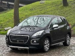 Preto Usado 2016 Peugeot 3008 | € 13.750