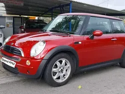 Vermelho Usado 2006 Mini ONE Seven Citadino | € 9.500 (Preço justo)