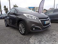 Cinza Usado 2018 Peugeot 208 Active Citadino | € 11.900 (Preço elevado)