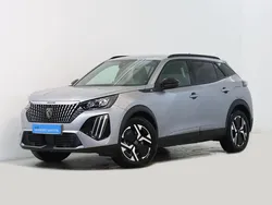 Cinzento Usado 2024 Peugeot e-2008 SUV | € 25.900 (Bom preço)