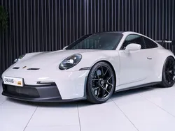 Cinzento Usado 2024 Porsche 992 | € 269.900 (Preço elevado)