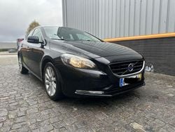 Usado 2013 Volvo V40 Momentum Sedan | € 9.500 (Bom preço)