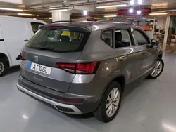 Cinza Usado 2022 Seat Ateca Style SUV | € 19.900 (Bom preço)