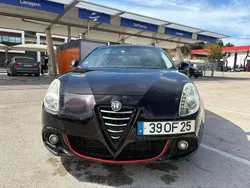 Usado 2013 Alfa Romeo Giulietta Citadino | € 7.000