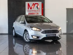Cinza Usado 2017 Ford Focus Titanium Sedan | € 12.950 (Bom preço)