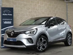 Cinza Usado 2022 Renault Captur Intens SUV | € 19.490 (Preço justo)
