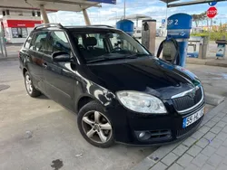 Usado 2009 Skoda Fabia Sedan | € 4.300 (Preço elevado)