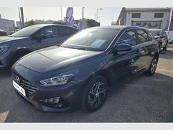 Dark knight (metalizada) Usado 2024 Hyundai i30 Style Carrinha | € 21.990 (Preço justo)