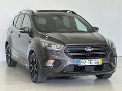 Cinza escuro Usado 2017 Ford Kuga ST-Line SUV | € 15.450