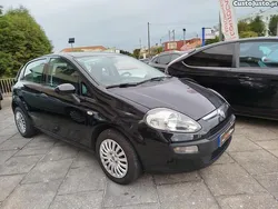 Preto Usado 2011 Fiat Grande Punto Citadino | € 3.999 (Preço justo)