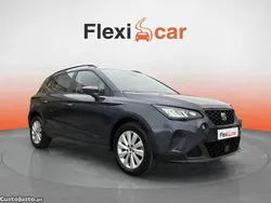 Cinza Usado 2022 Seat Arona Style SUV | € 13.990 (Bom preço)