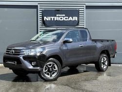 Cinzento Usado 2016 Toyota HiLux Pickup | € 32.850