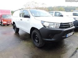 Branco Usado 2018 Toyota HiLux Pickup | € 35.000 (Caro)
