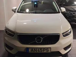 Branco Usado 2022 Volvo XC40 SUV | € 29.500 (Preço justo)