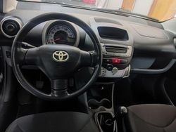 Usado 2011 Toyota Aygo Citadino | € 3.950
