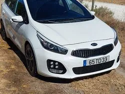 Usado 2017 Kia Ceed 2 Sedan | € 15.500 (Caro)