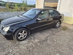 Usado 2000 Mercedes C220 | € 3.500 (Bom preço)