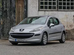 Usado 2007 Peugeot 207 Active Sedan | € 4.900 (Preço justo)