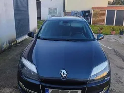 Usado 2013 Renault Laguna III Sedan | € 6.000 (Super Preço)