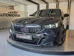 Preto Usado 2024 BMW 530e Comfort Edition Coupé | € 58.900