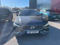 Castanho Usado 2024 Volvo V60 Core Carrinha | € 43.490 (Preço elevado)