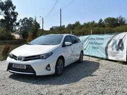 Branco Usado 2014 Toyota Auris Touring Sports Carrinha | € 11.750 (Preço justo)