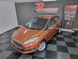 Bordeaux Usado 2013 Ford Fiesta Titanium Citadino | € 9.900 (Preço elevado)