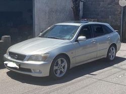 Usado 2002 Lexus IS200 Carrinha | € 9.500