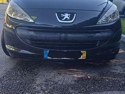 Usado 2006 Peugeot 207 Sedan | € 3.000 (Bom preço)