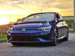 Azul Usado 2021 VW Golf VIII | € 43.900 (Caro)