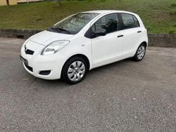 Branco Usado 2009 Toyota Yaris | € 6.650 (Preço justo)