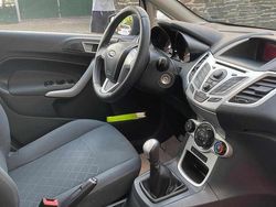 Azul Usado 2012 Ford Fiesta Citadino | € 6.000 (Preço justo)