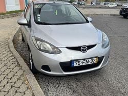 Usado 2008 Mazda 2 Comfort Sedan | € 4.200 (Preço justo)
