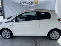 Outra Usado 2014 Peugeot 108 Allure Citadino | € 7.990 (Preço justo)