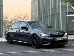 Cinzento Usado 2019 BMW 330e Sedan | € 31.200 (Preço elevado)