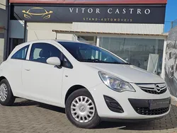 Branco Usado 2011 Opel Corsa Edition Citadino | € 4.650 (Bom preço)