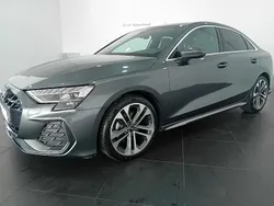 Cinza Usado 2024 Audi A3 S-Line Sedan | € 41.600