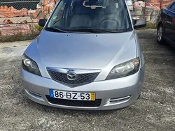 Usado 2006 Mazda 2 Sedan | € 1.750