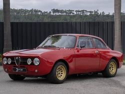 Vermelho Usado 1975 Alfa Romeo 2000 | € 72.500