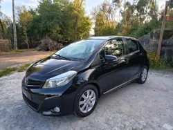 Preto Usado 2013 Toyota Yaris | € 10.450 (Preço elevado)