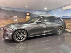 Cinza Usado 2019 BMW 320 Sport Line Carrinha | € 29.500 (Preço justo)