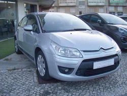 Cinzento Usado 2010 Citroën C4 Coupé | € 6.950 (Caro)