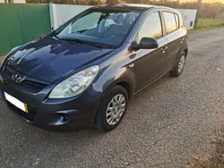 Usado 2010 Hyundai i20 Sedan | € 3.950